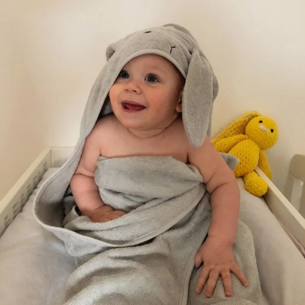 Liewood Badcape Rabbit grijs