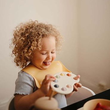 Mushie Jouet d'activité Palette de peinture Press Toy