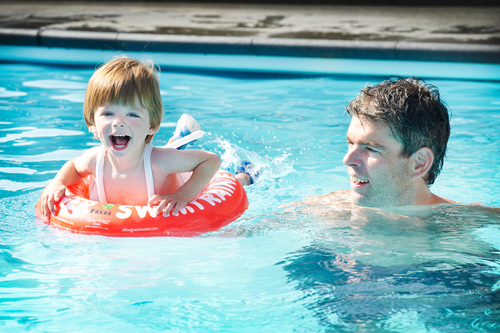 Freds Swim Academy Bouée Swimtrainer Classic 3 mois à 4 ans rouge