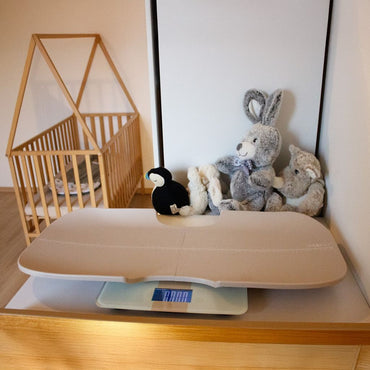 Bblüv Babyweegschaal digitaal Kilö Pro 2-in-1
