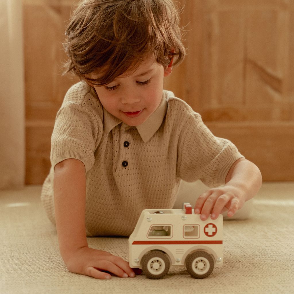 Little Dutch Houten Ambulance