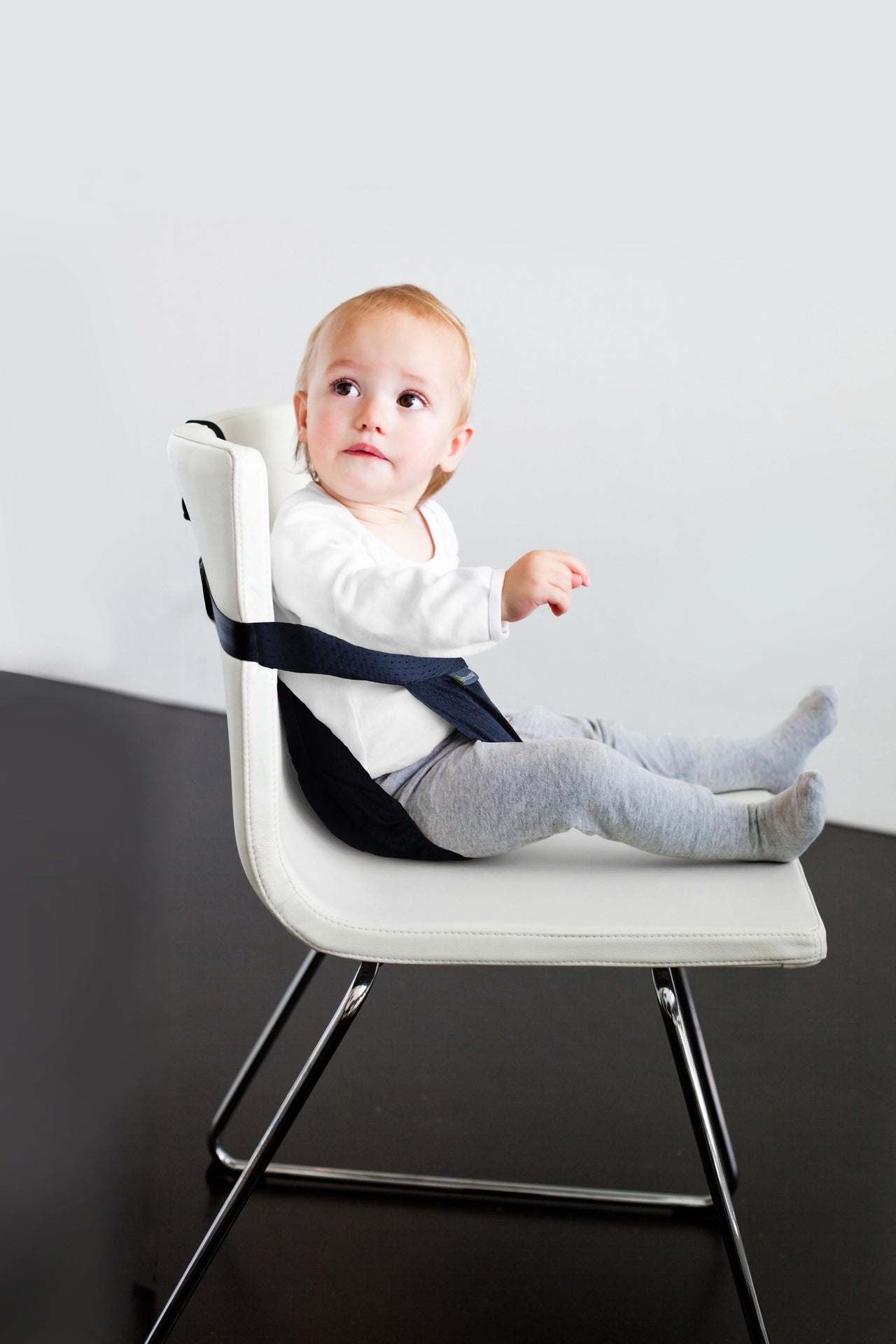 Minimonkey Beugel voor eetstoel Mini Chair Black
