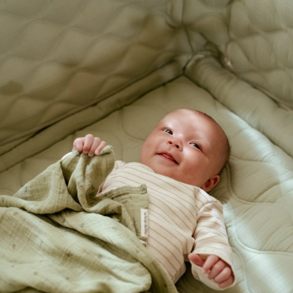 Little Dutch Parkomrander muslin/quilted Pure Sage 180 cm