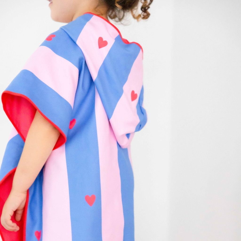 Quut Poncho Cherry 60 x 60 cm