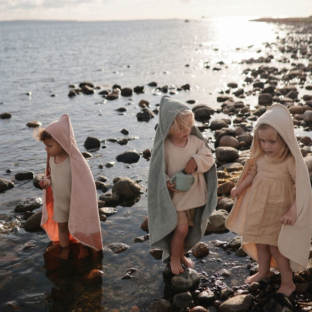 Mushie Badcape Blush