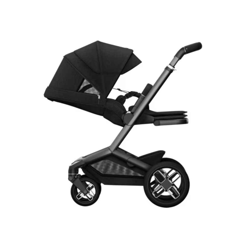 Maxi-Cosi Kinderwagen 4-in-1 Fame Twillic Black + draagmand + Autostoel Pebble 360 pro 2 + basis Familyfix 360 Pro