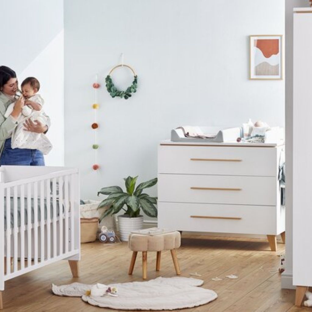 Transland Babybed Steffi grijs
 L 120 x B 60 cm