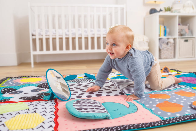 Infantino Tapis de jeu Fold & Go Giant discovery mat