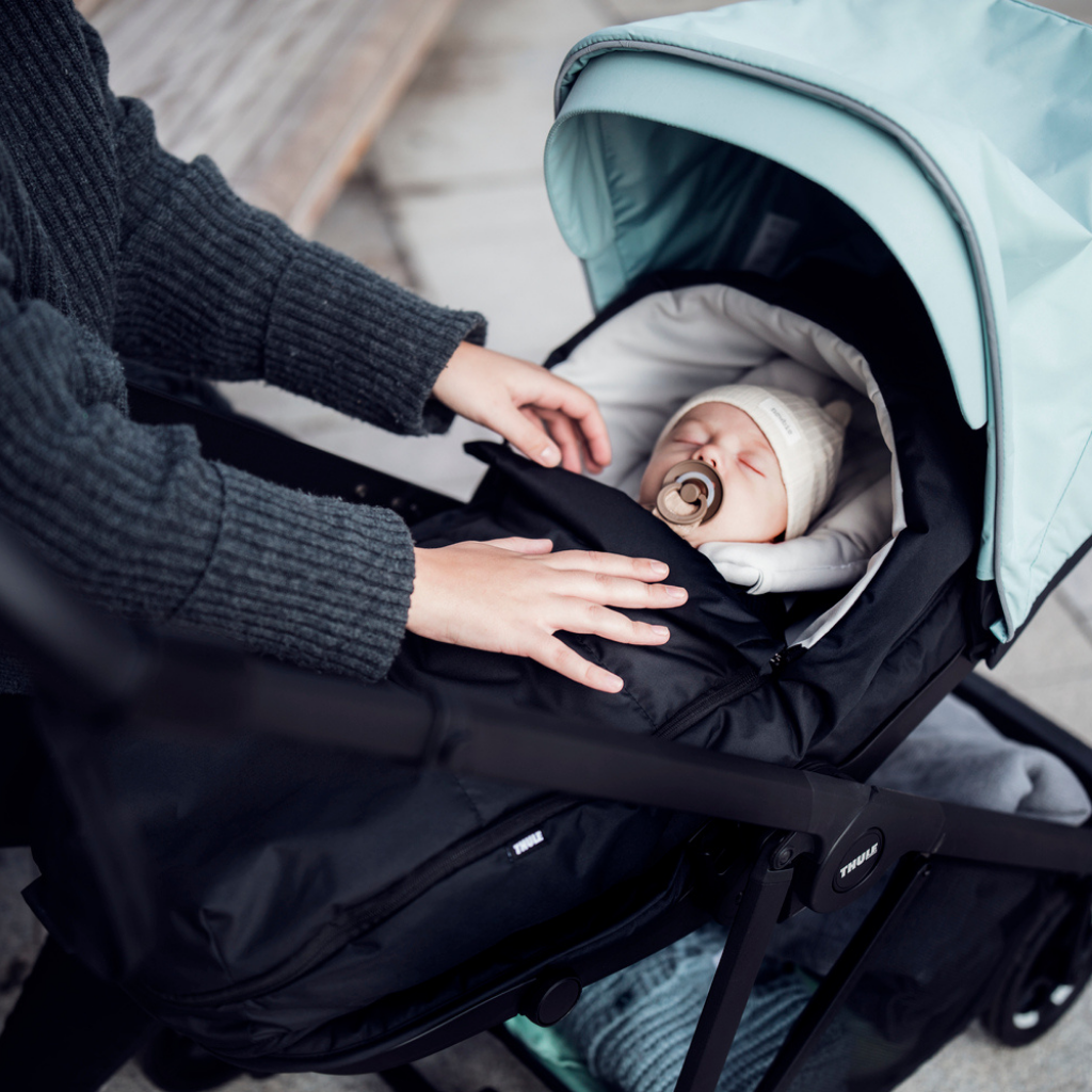 Thule Newborn Nest pour poussette Black