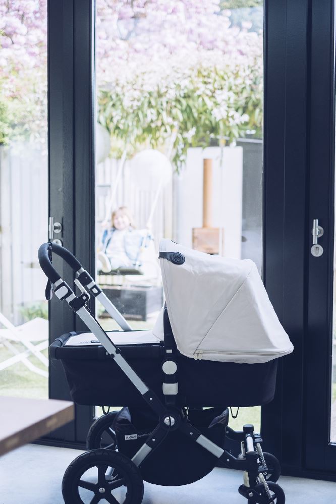 Cloby Clip voor kinderwagen/buggy Swaddle Clips zwart/grijs