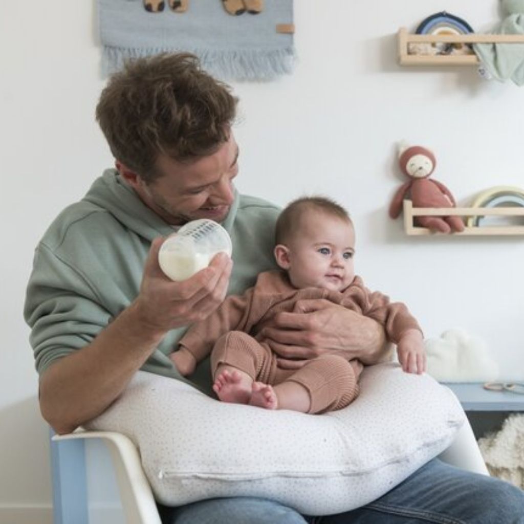 doomoo Coussin d'allaitement Softy Silver Dots