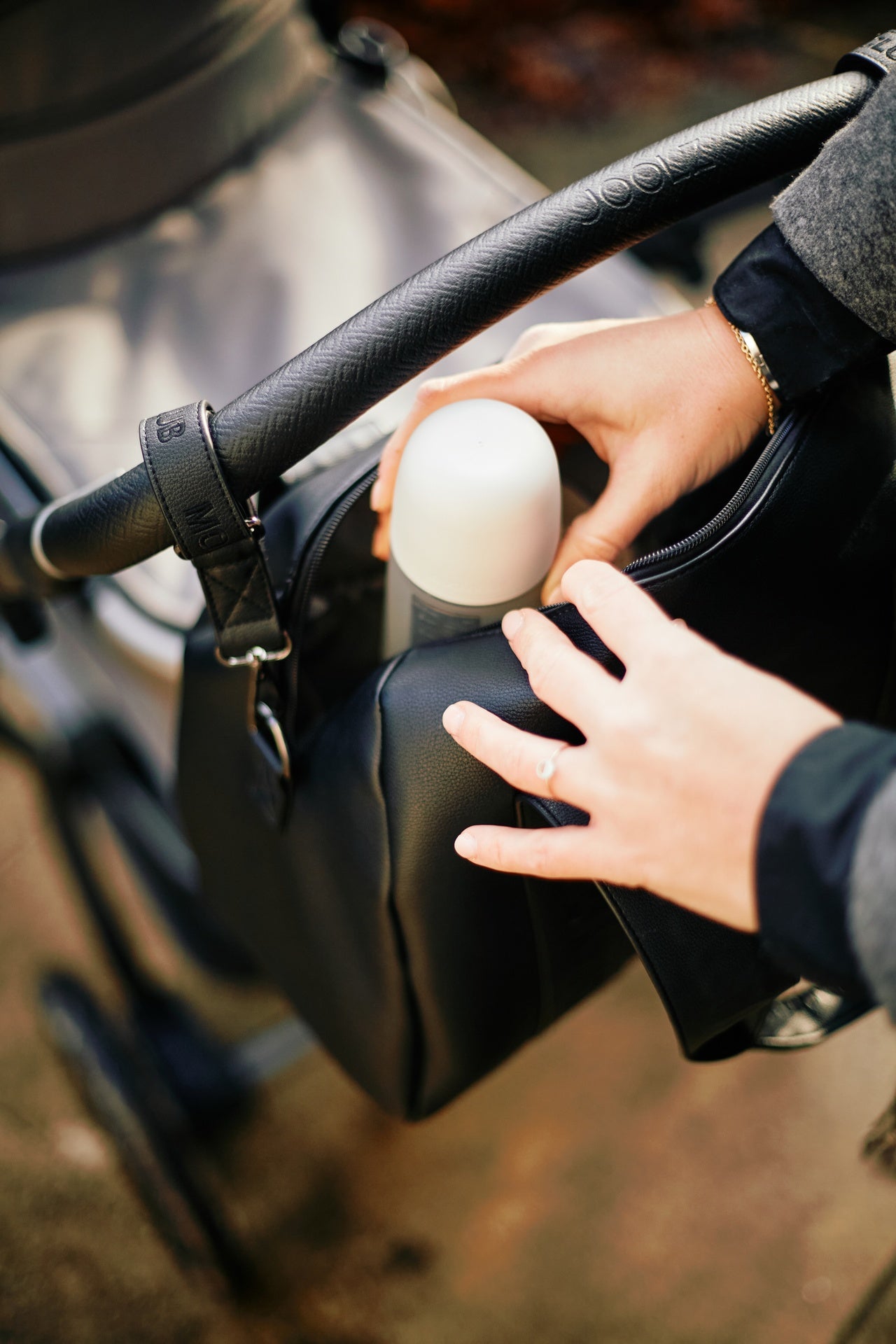 Childhome Sac à langer Mommy Club Simili Cuir noir