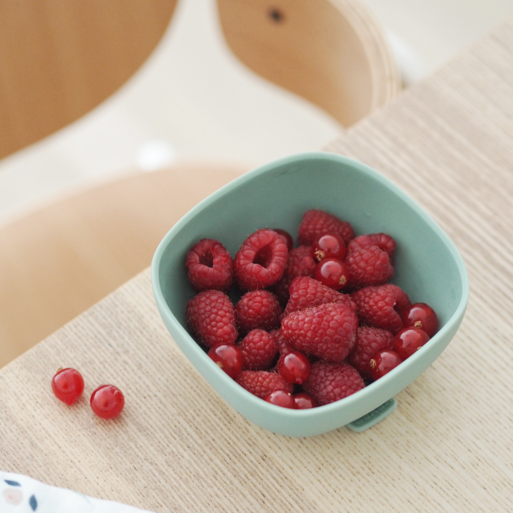 Béaba Siliconen kom met zuignap Sage Green