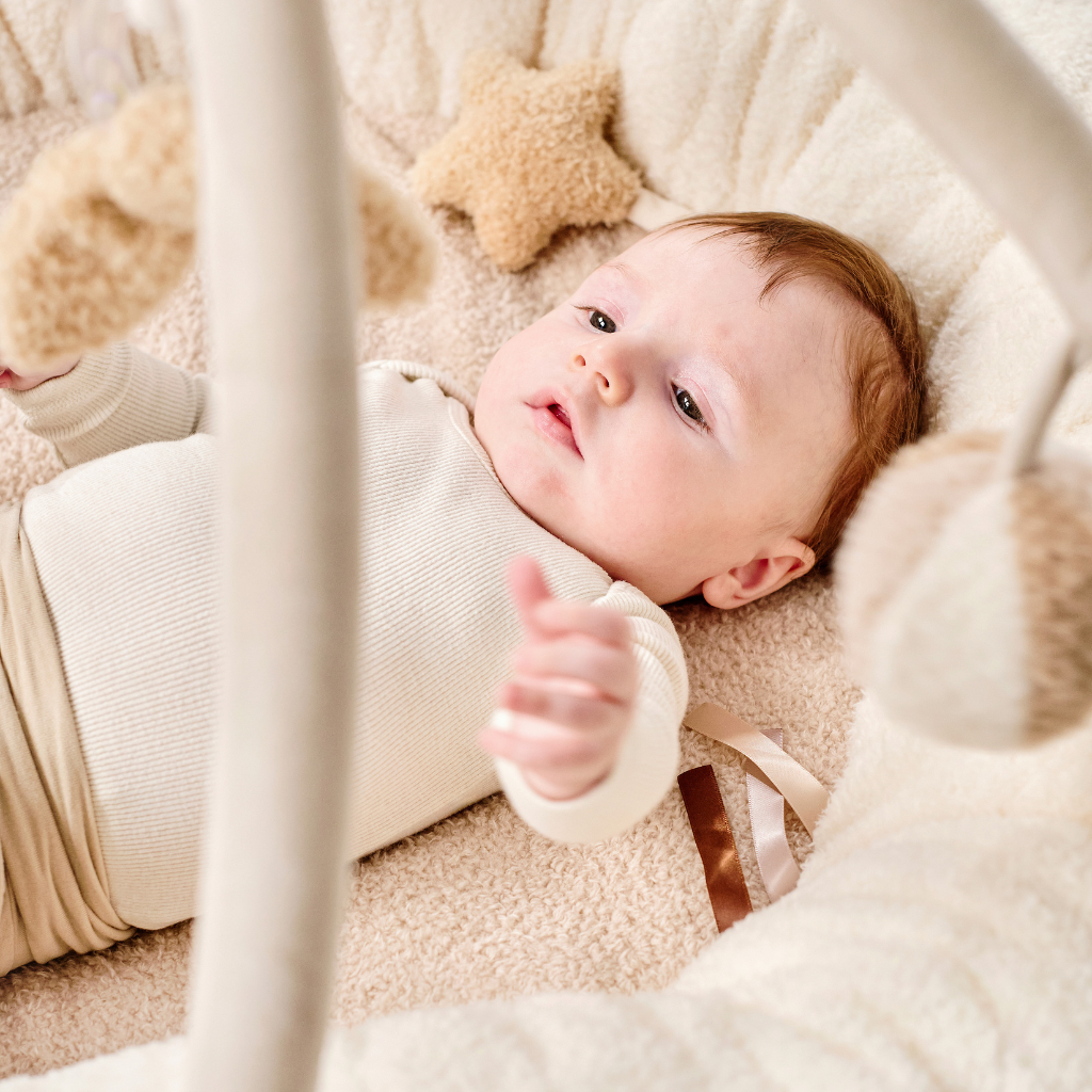 Nattou Tapis d'éveil/pouf avec arches écru
