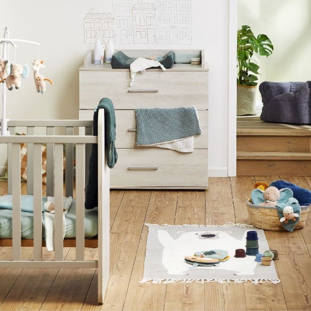 Transland 3-delige babykamer (meegroeibed + commode + kast met 2 deuren) Robi