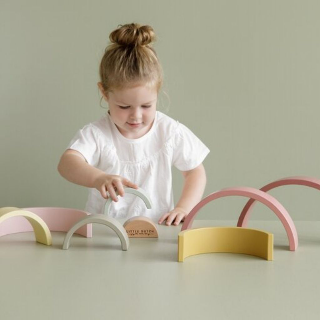 Little Dutch Jouet d'activité Arc-en-ciel en bois Pink