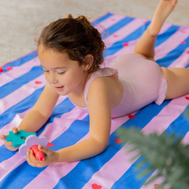 Quut Handdoek Lighthouse 70 x 140 cm Cherry