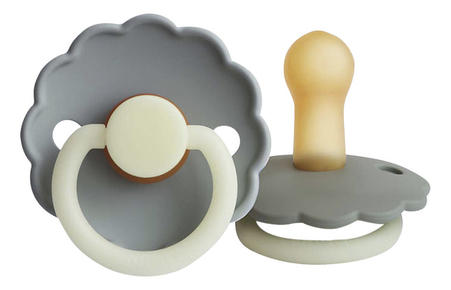 FRIGG Fopspeen 6 - 18 maanden Daisy Night latex French Gray/Portobello - 2 stuks