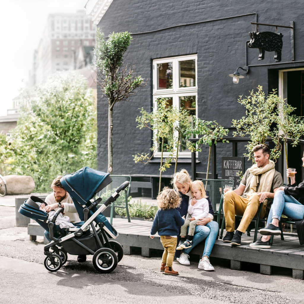 Thule Poussette Sleek + nacelle Navy Blue