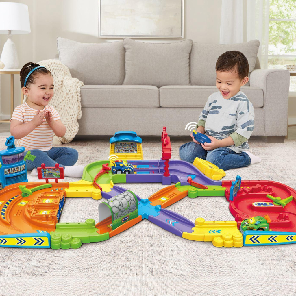 VTech Mega Circuit de Course Télécommandé NL