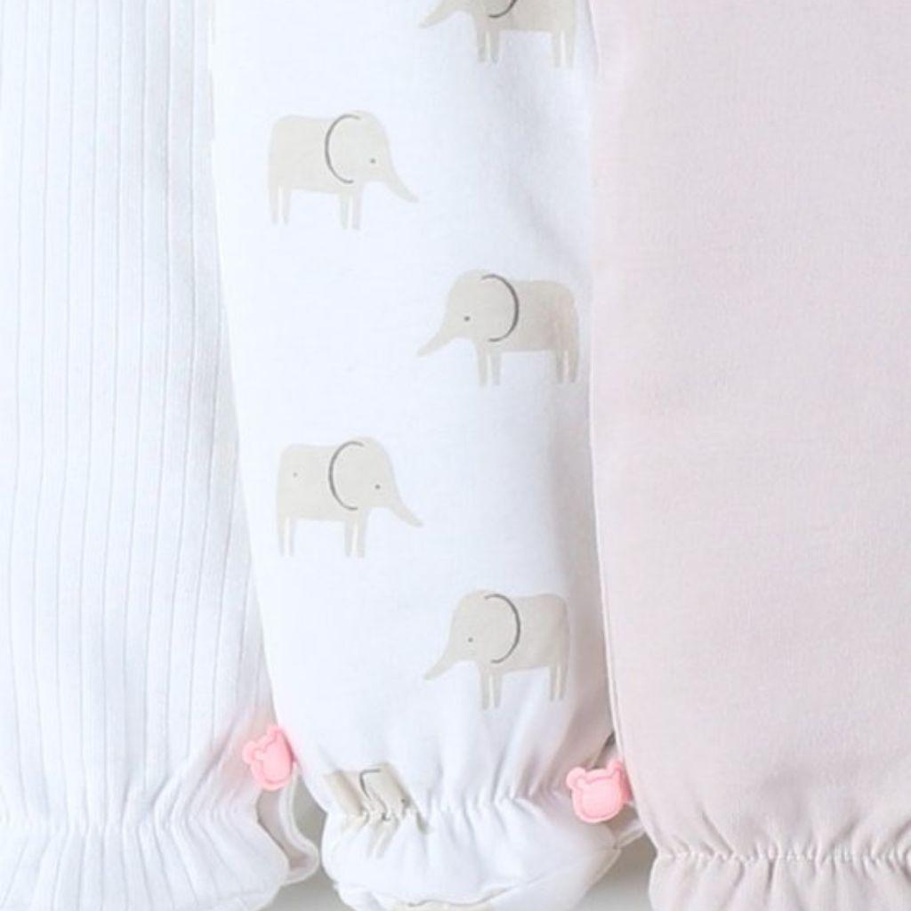 Noukies pyjama per 3 olifant aop zand wit jersey m50 uniseks 0