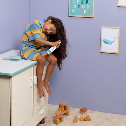 Naïf Easy styling hair lotion