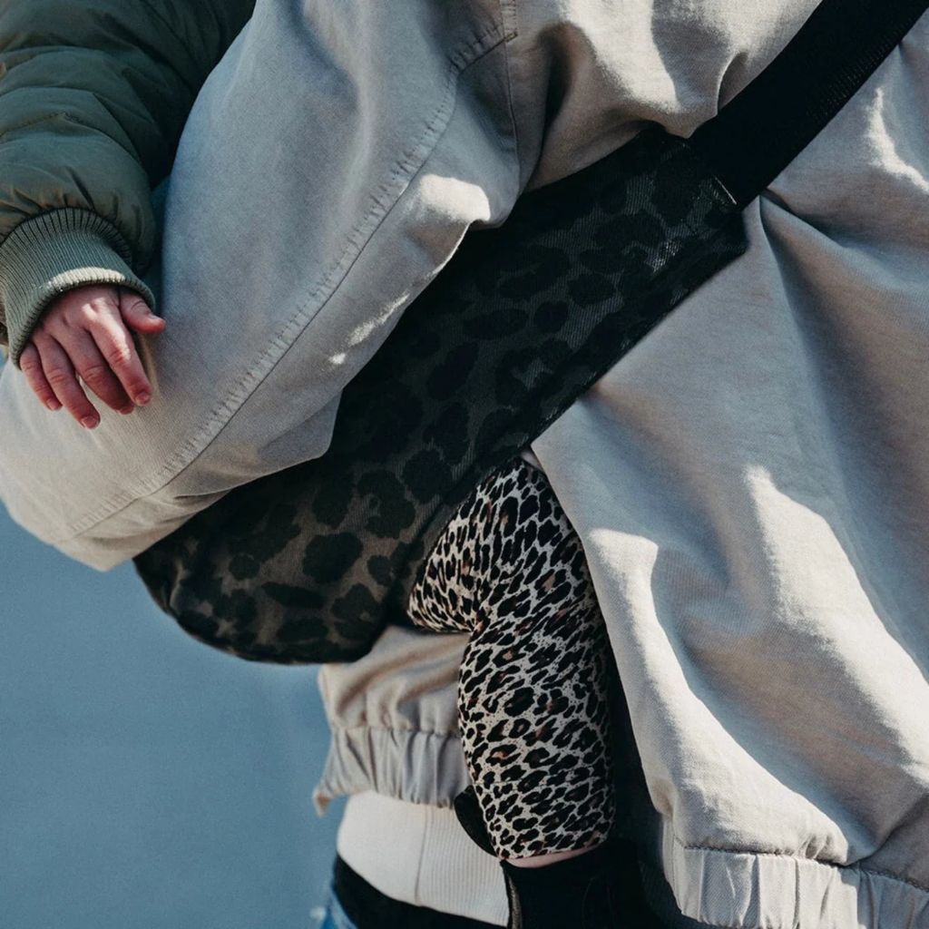 Wildride Porte-bébé Toddler Swing Carrier Leopard Grey