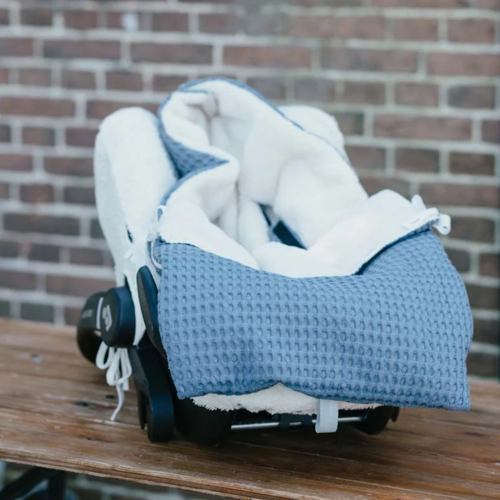 Koeka Voetenzak Voor Draagbare Autostoel Groep 0+ Oslo Teddy Blue