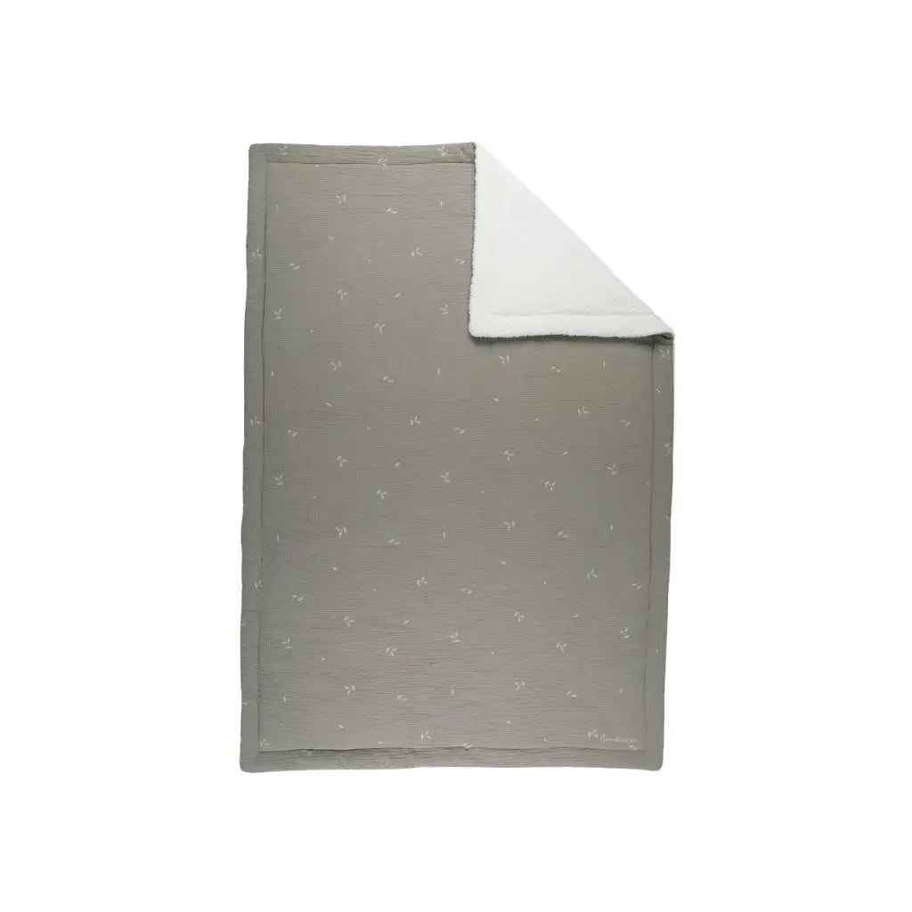 Noukie's Deken muslin & sherpa  kaki 100 x 140 cm