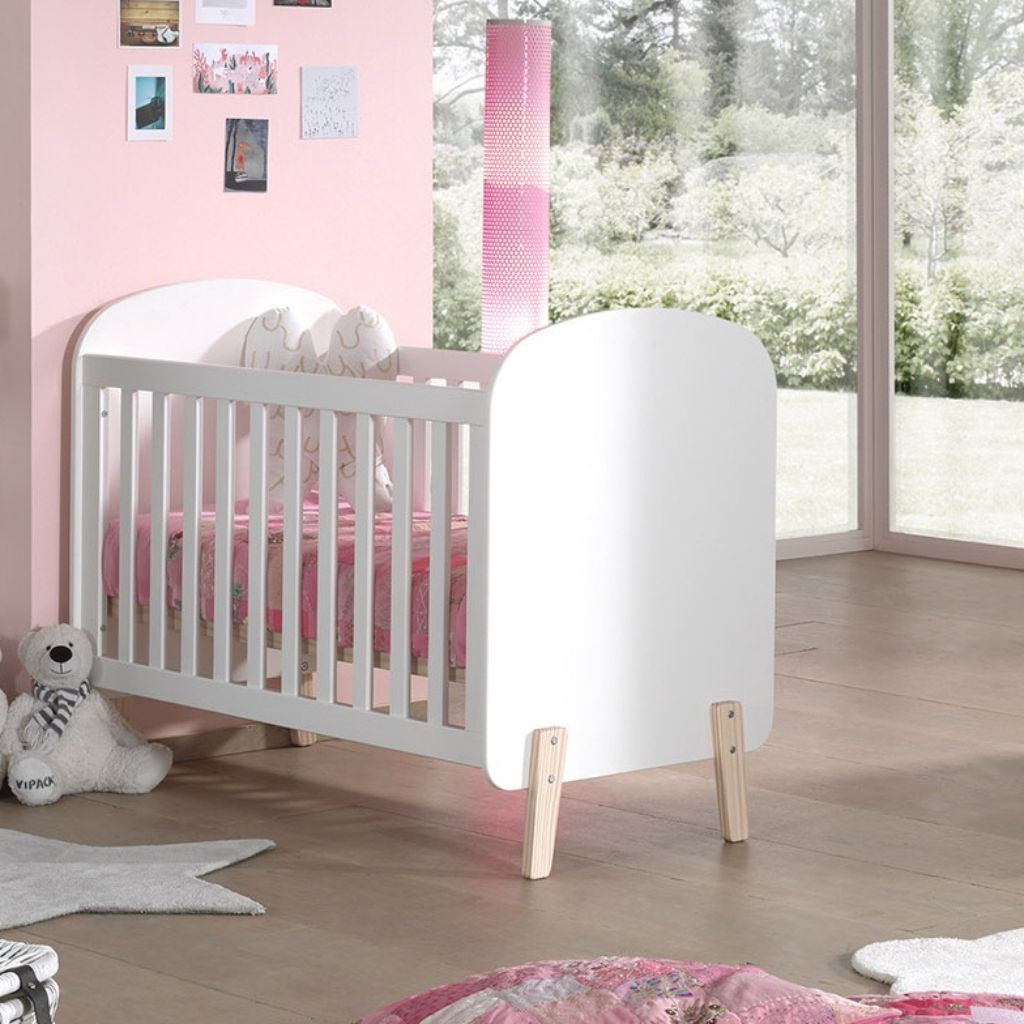 VKS: 2-delige Babykamer Kiddy (Bed 5036501 + 3-deurs kast 7188101)