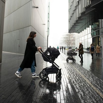 Nuna Siège-auto portable Pipa™ urbn Groupe 0+ Granite (cuir Cognac)