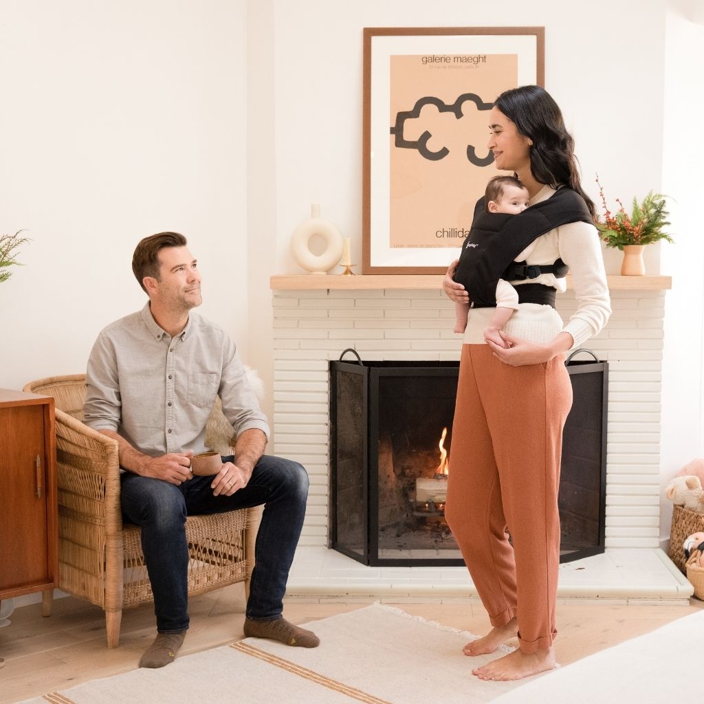 Ergobaby Porte-bébé ventral Embrace Pure Black