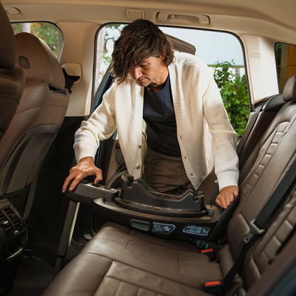 Nuna Base Isofix Curv R129