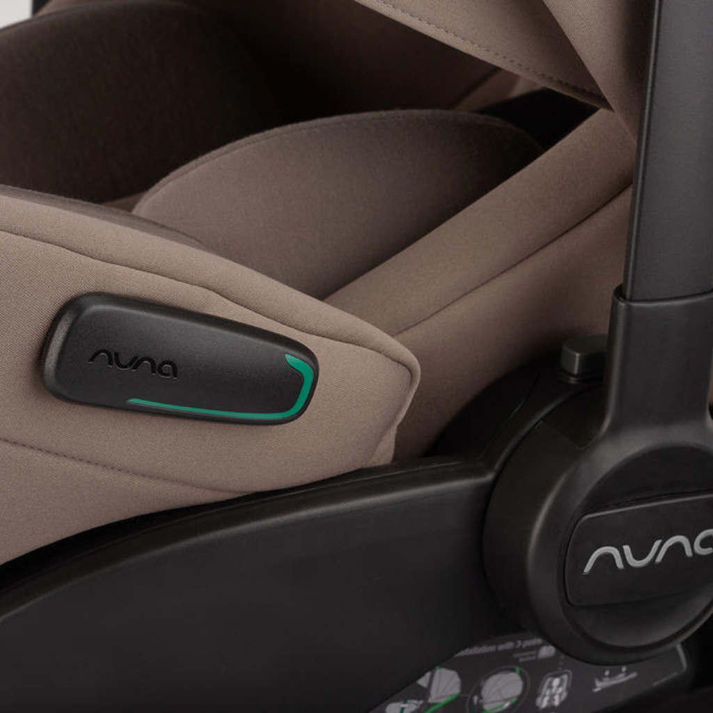 Nuna Draagbare autostoel ARRA™ Flex Groep 0+ Cedar leer Chocolate