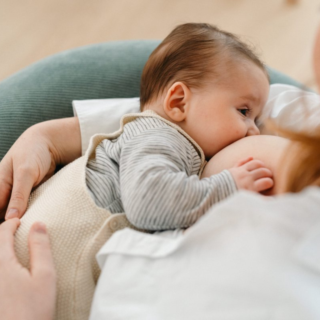Doomoo Coussin d’allaitement Buddy Corduroy Green