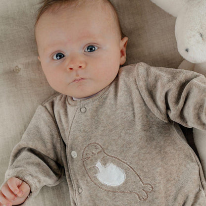 Noukie's Pyjama velours Seal beige unisexe