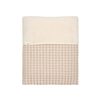 Koeka Deken voor bed Faro Wafel / Teddy Oslo – 100 x 150 cm