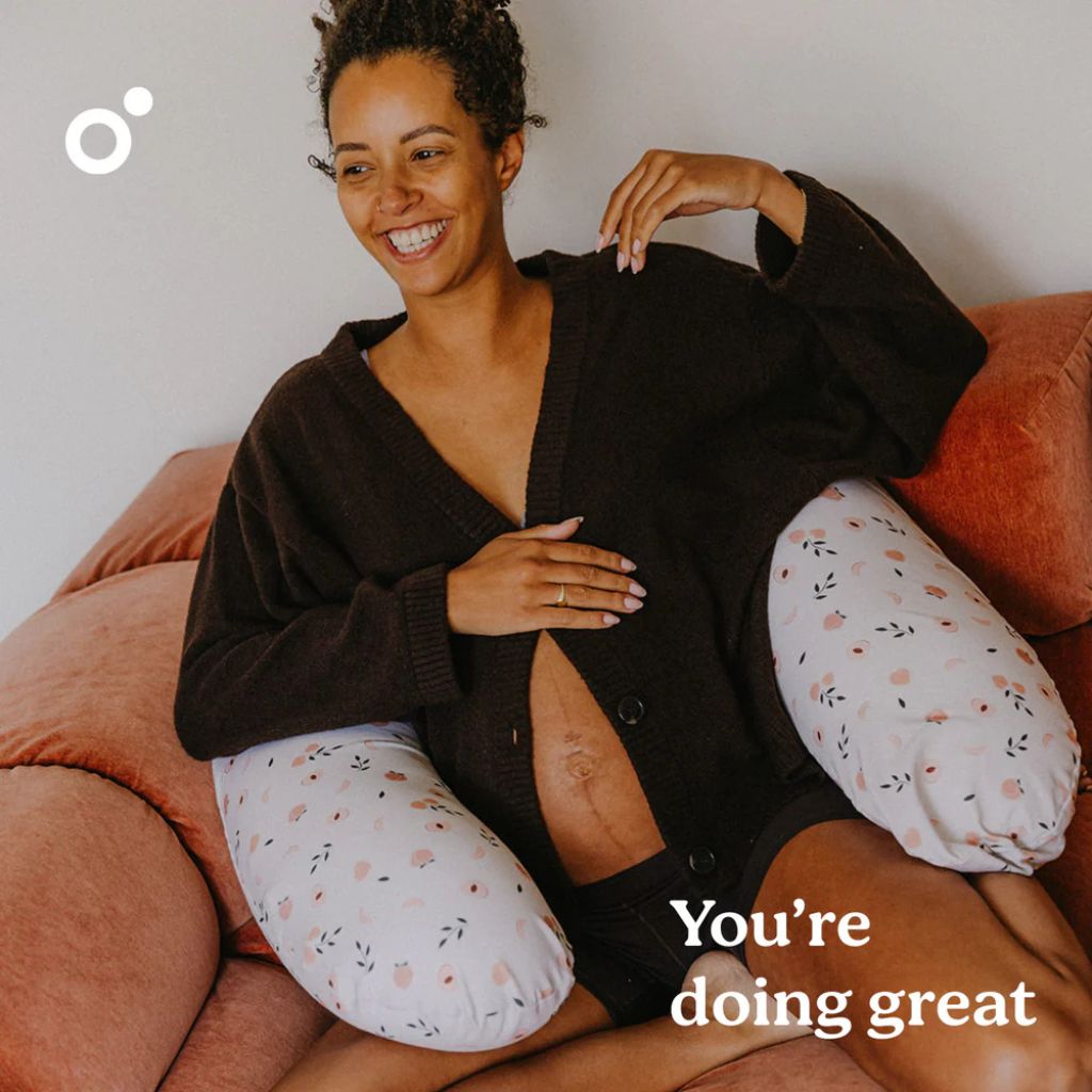 Doomoo Borstvoedingskussen Buddy Peaches