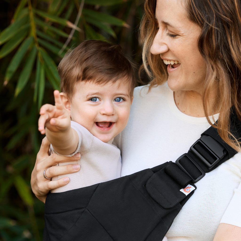 Ergobaby Draagzak Upsie Sling Onyx Black