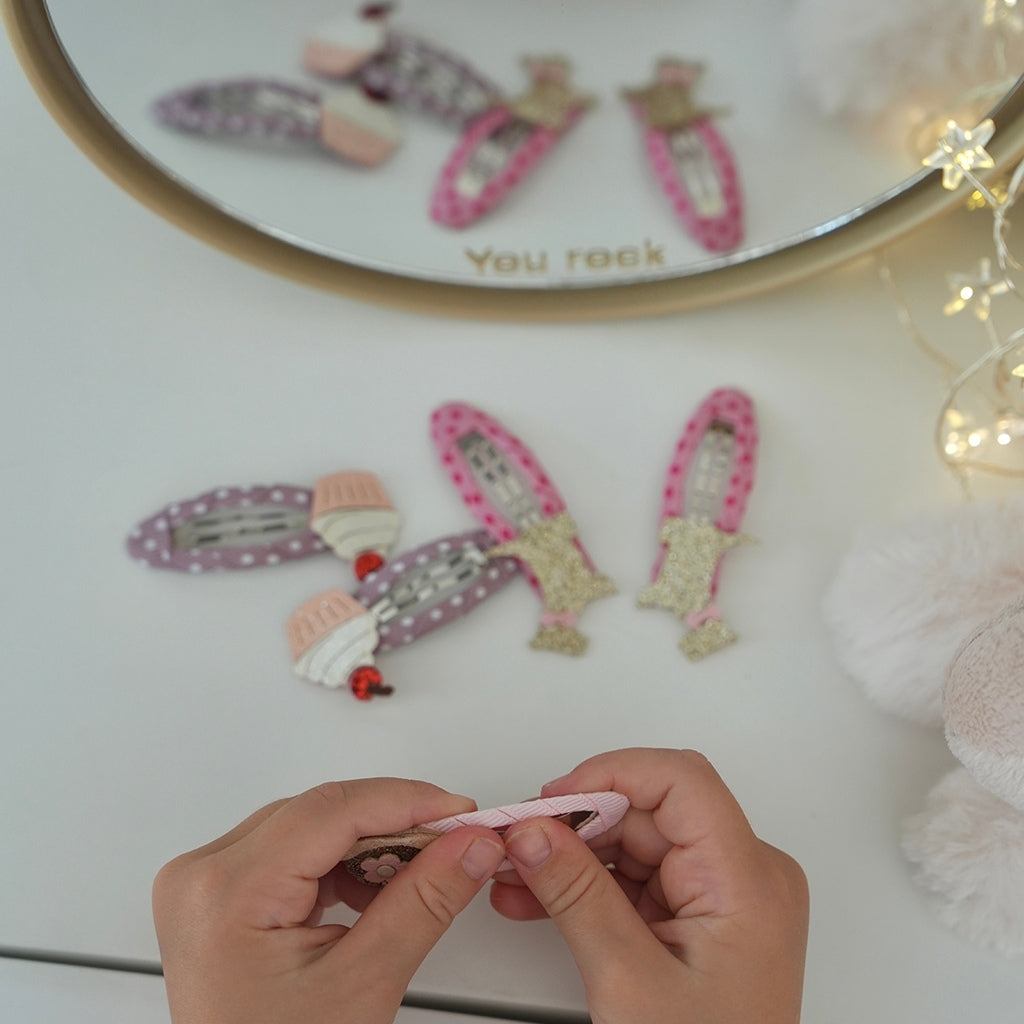 Busy Lizzie Haarclips met Cupcake Paars – 2 stuks