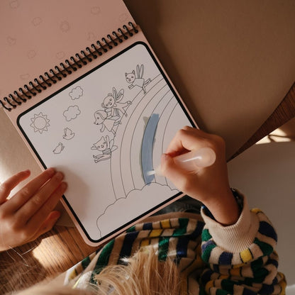 Mushie Herbruikbaar Waterverfboek Feeën Roze