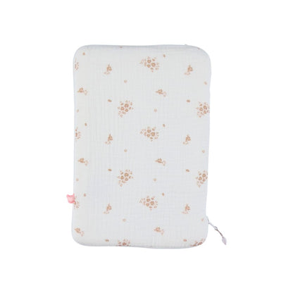 Noukie's Housse pour carnet de santé Vintage Flowers Blanc