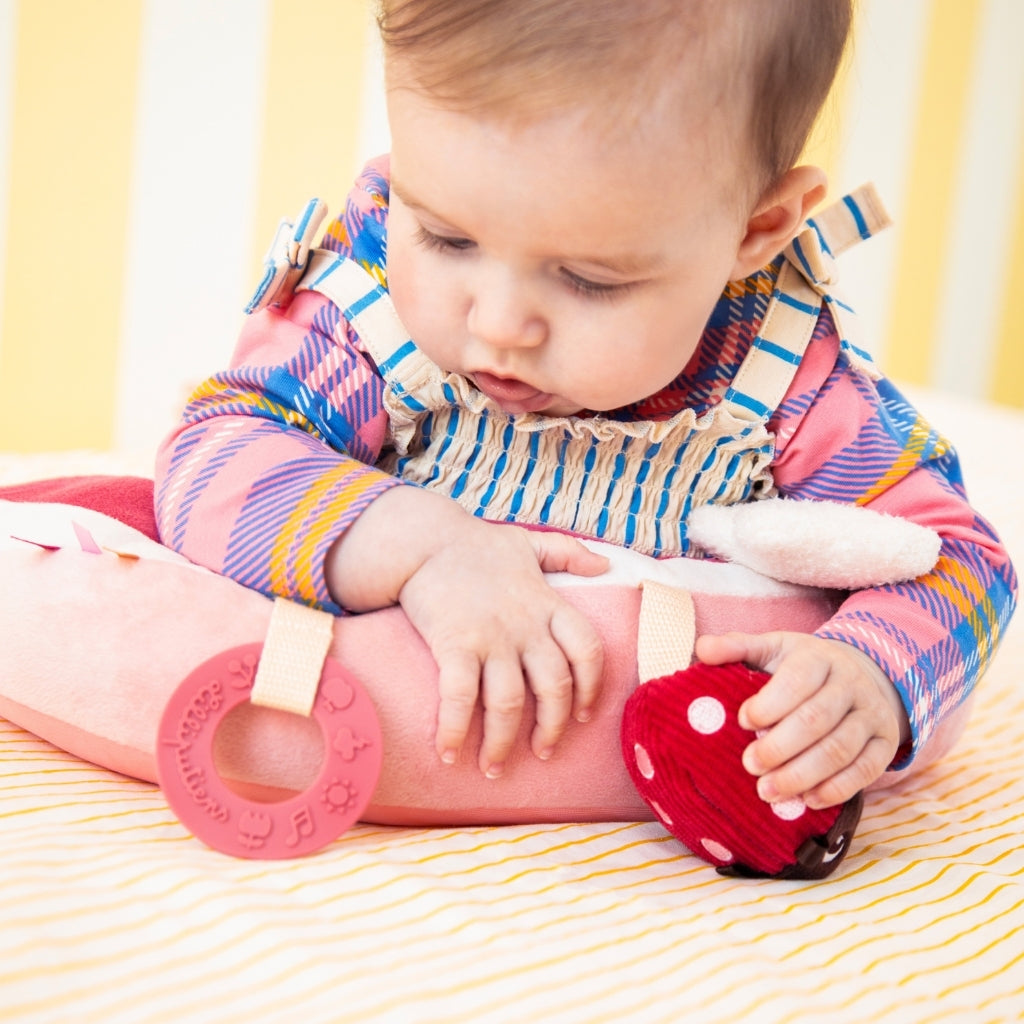 Lilliputiens Coussin d'activités Lena la licorne