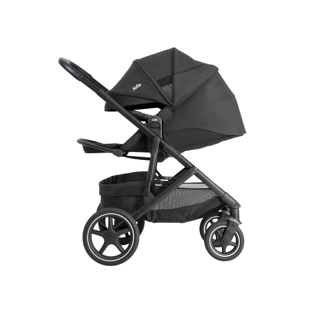 Joie Poussette Elara + adaptateurs + mommy bag Raven