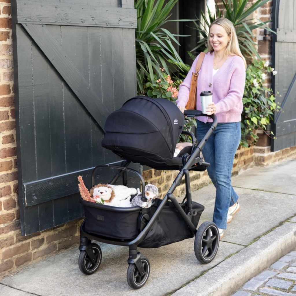 Joie Kinderwagen Versiti Evergreen + Adapters + mand