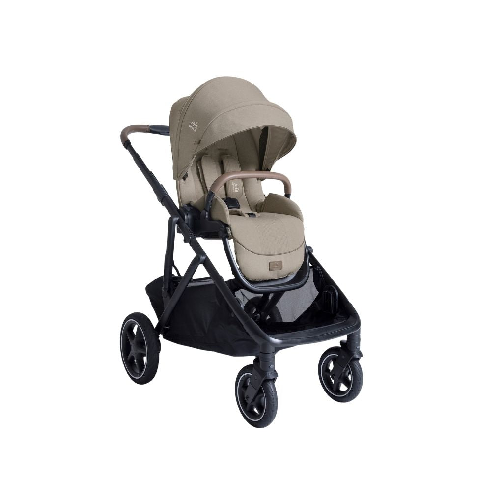 Joie Kinderwagen Versiti Sandstone + Adapters + mand