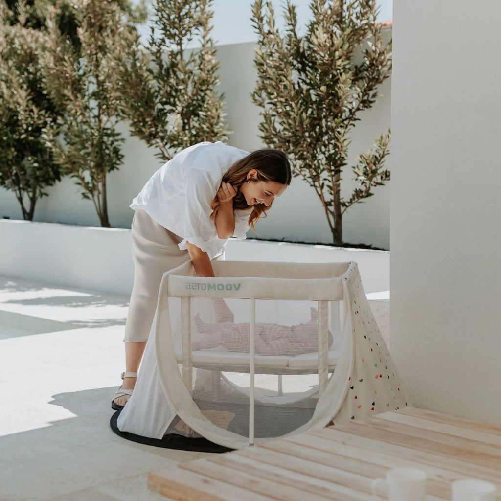 AeroMoov Instant Reisbed Confetti Hearts Veelkleurig