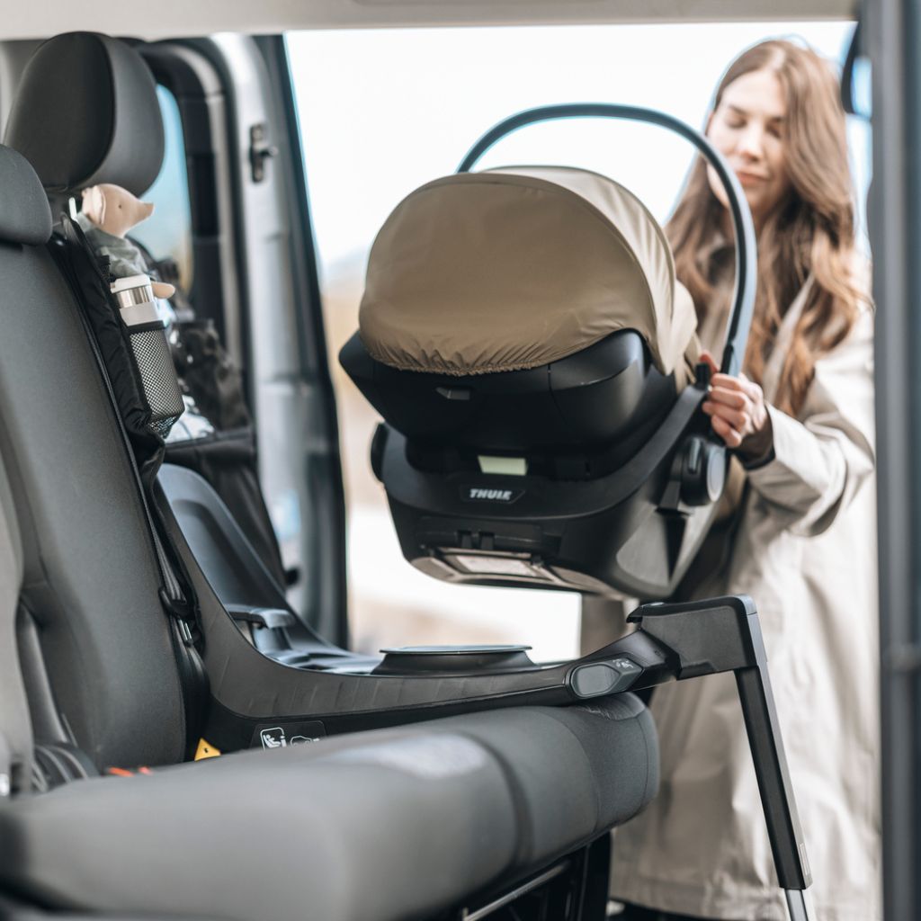 Thule Siège Auto Portable Maple Connect Groupe 0+ Faded Khaki 