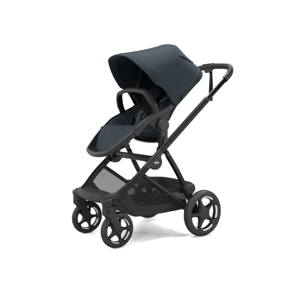 Thule Pousette 3 en 1 Charm Darkest Blue + Nacelle Darkest Blue + Siège-auto Groupe 0+ Maple Darkest Blue + Adaptateur pour siège-auto