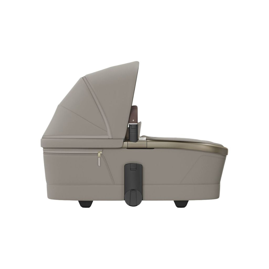 Maxi-Cosi Nacelle Fame Close2Me Sapphire Sand